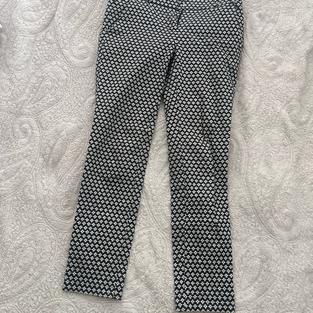 LOFT Black and White Patterned Pants